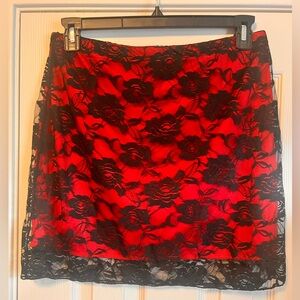 NWOT SHEIN Curve 1XL red and black lace mini skirt